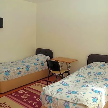 Hostel Vatan Yurt *